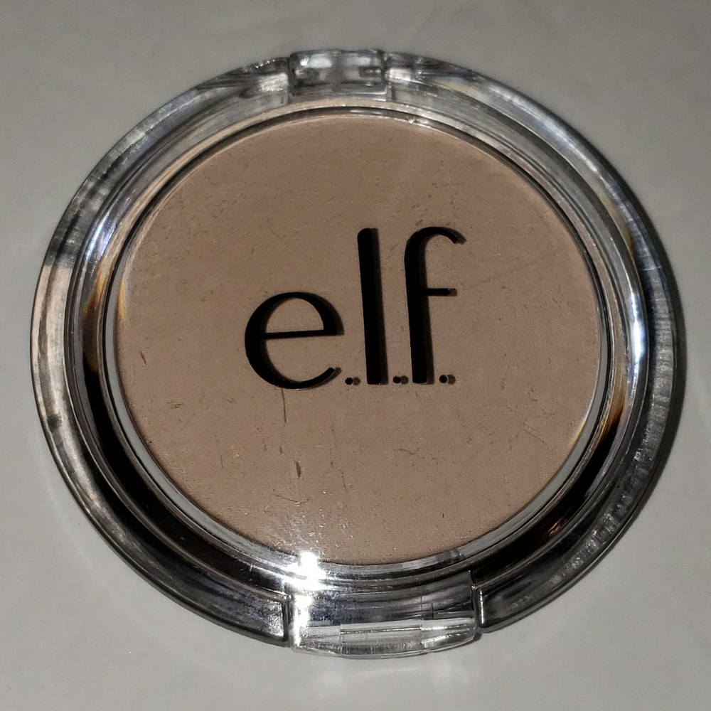 NEW e.l.f. Prime & Stay Finishing Powder - Fair